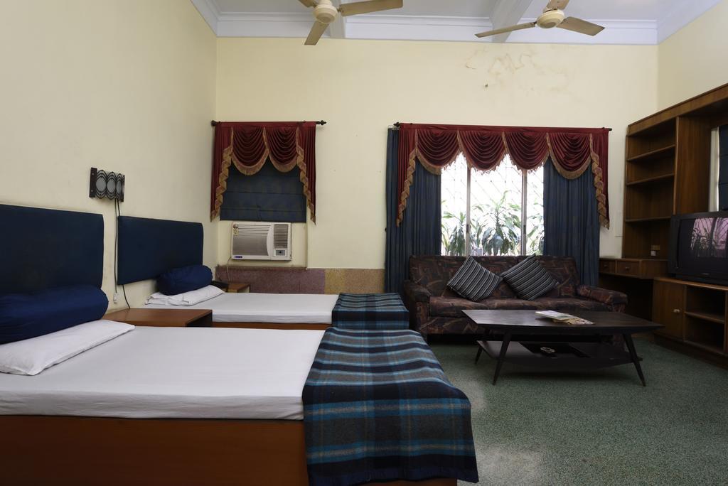 Hotel Esplanade Chambers Calcutta Rum bild