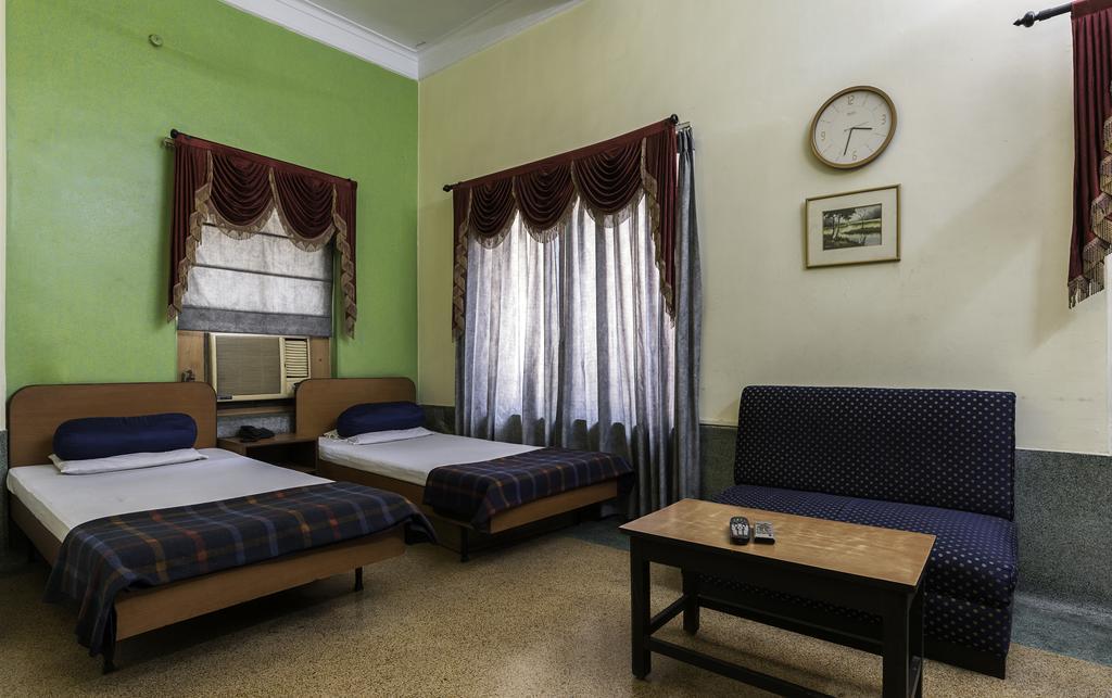 Hotel Esplanade Chambers Calcutta Exteriör bild